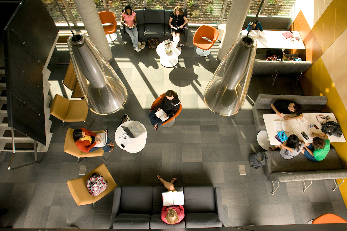 Dorm lounge in Mid Quad.