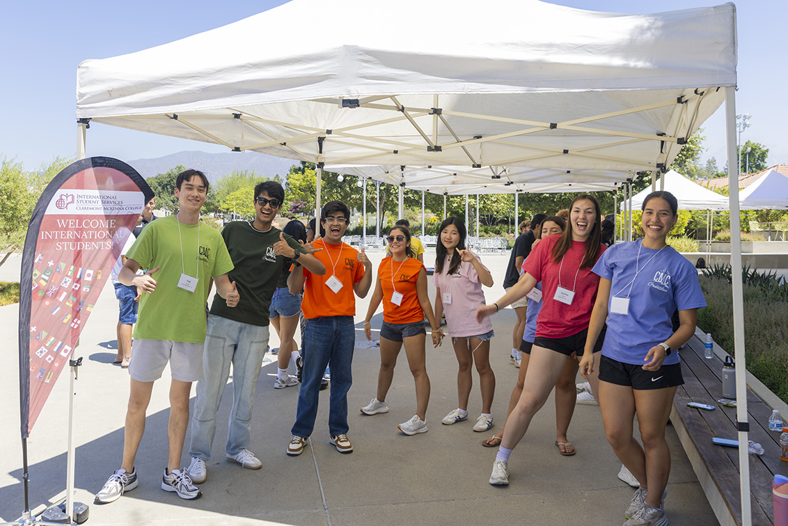 Move-In Day for international students.