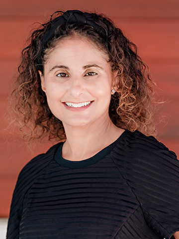 Elyssa Elbaz.