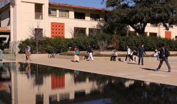 Students walking on the CMC campus