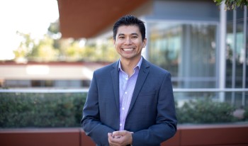 Claremont McKenna College Prof. Wei-Chin Hwang