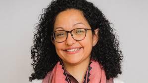 Headshot of Manjari Mahajan.