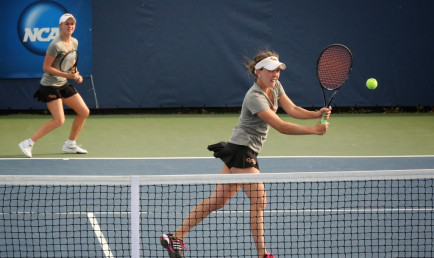 Caroline Ward and Katie Kuosman