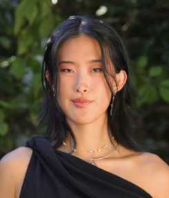 Eileen Kang headshot