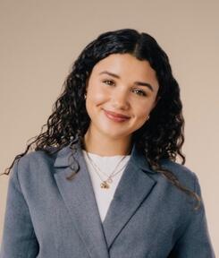 Mikaela Lipsky headshot